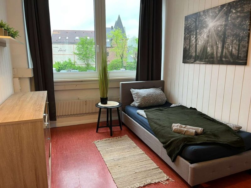 8724e5cc-e6c2-4f73-8af9-1ae3e332a9ff