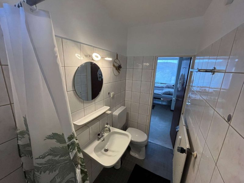 bae2a318-39f3-46ac-a5ef-3e9ccff44331