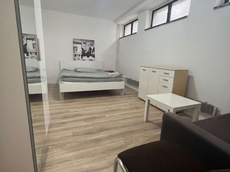 f0850692-39c7-4143-9744-e554e334770a