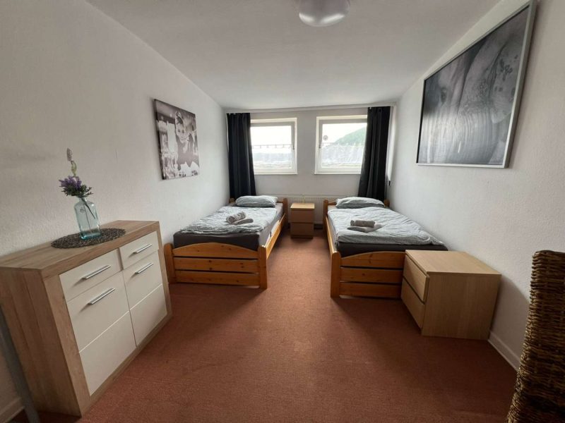 fa3f90f3-411d-4677-8df2-4ce498e44ad2